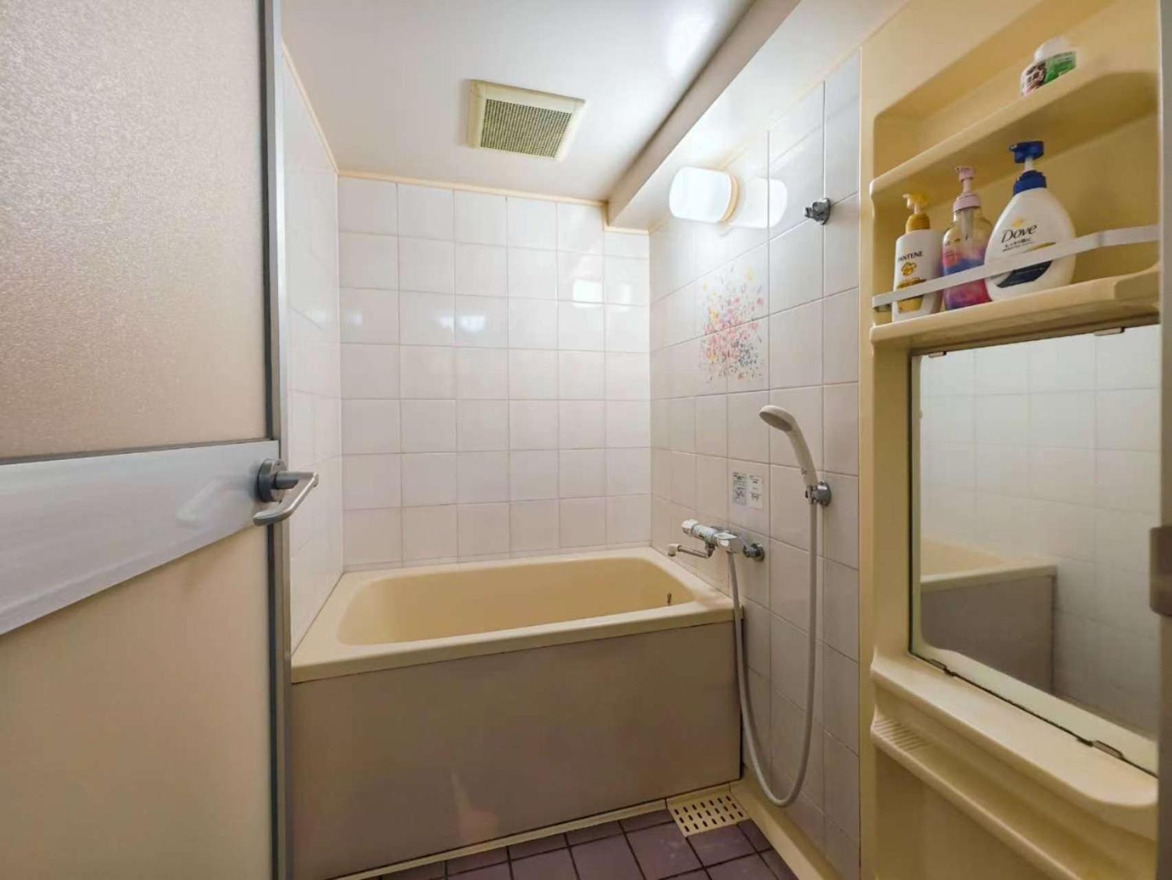 Lucky Sky903周围设施配套齐全1dk可容纳5人 Apartment Osaka